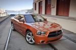Dodge Charger 2011 года